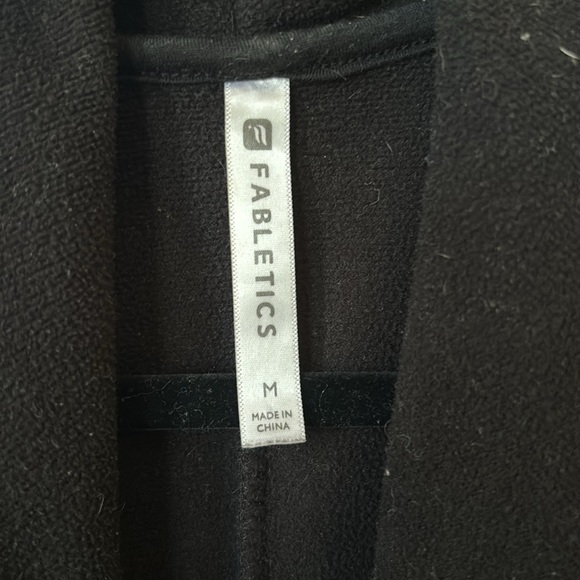 Fabletics black jacket with pockets-Size M - Picture 5 of 5